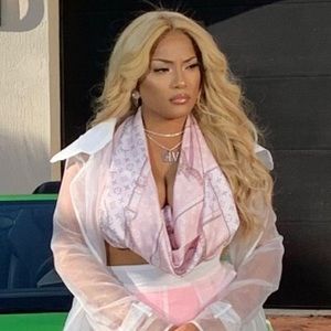 Meet your Posher, Tyhanna